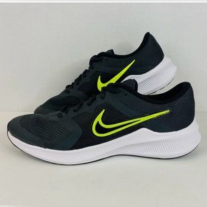 Nike Downshifter Running Shoes Youth
Size US 5Y